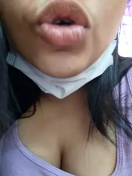 Myloveurvi online show from December 29, 2024, 9:17 am