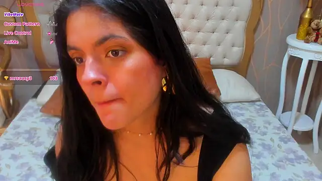 sofiaclauss online show from December 6, 2024, 9:10 am