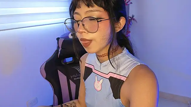 Yommi Winx online show from April 5, 2026, 9:34 pm