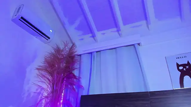 Martina Miiller online show from January 20, 2025, 6:53 pm