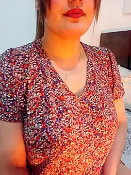 Snapshot of im_here- chatting on February 3, 2026, 5:51 pm im here- online show from February 3, 2026, 5:51 pm