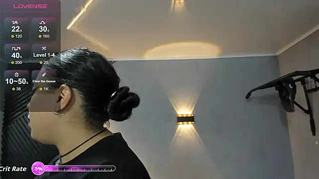 Snapshot of Laia_and_Aloby chatting on May 29, 2026, 11:14 pm Laia and Aloby online show from May 29, 2026, 11:14 pm