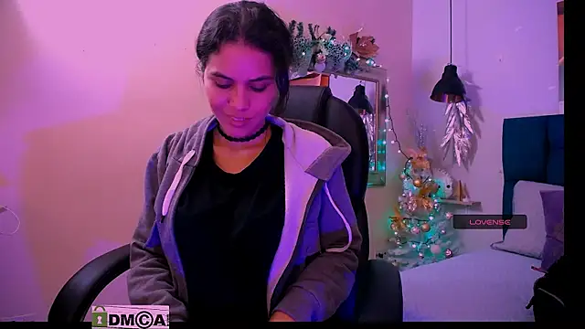 natasha  jackson online show from December 26, 2024, 12:27 pm