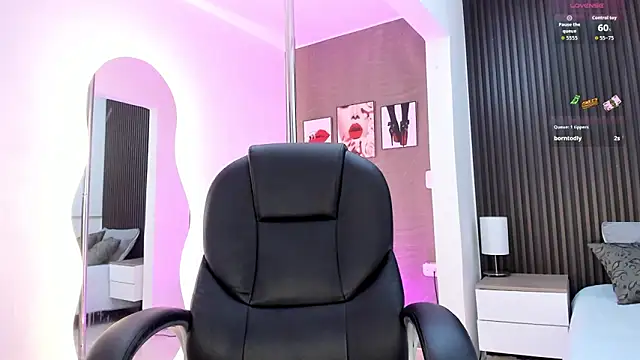 natasha  jackson online show from November 3, 2025, 12:06 pm