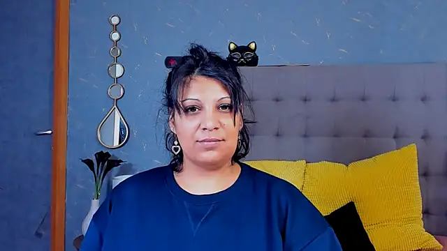 AmyCubes online show from March 9, 2025, 7:59 pm