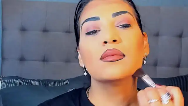 AmyCubes online show from October 29, 2025, 4:59 am