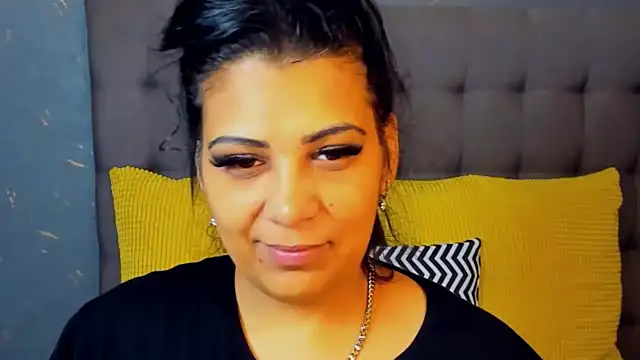 AmyCubes online show from November 14, 2025, 4:33 am