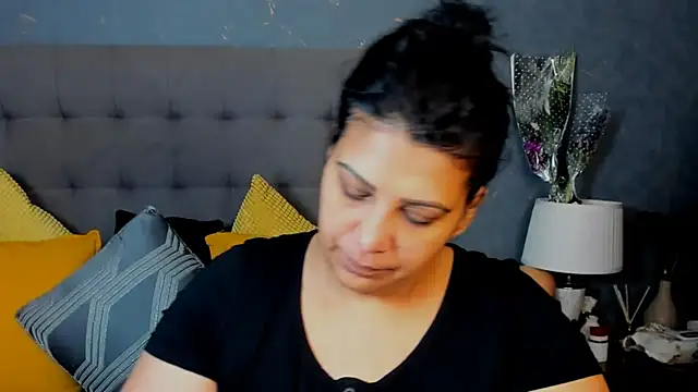 AmyCubes online show from March 12, 2026, 5:24 am