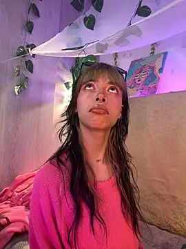 Kitty arts online show from February 22, 2025, 10:52 pm