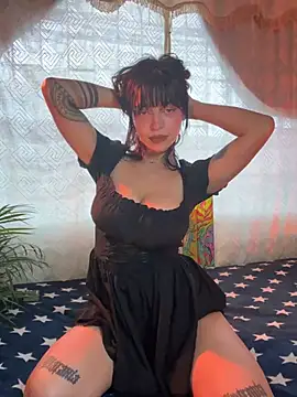 Snapshot of Kitty_arts chatting on July 11, 2026, 6:54 pm Kitty arts online show from July 11, 2026, 6:54 pm