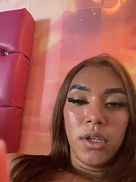 Nikol Rang   online show from February 3, 2025, 7:07 am