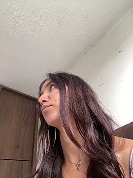 Snapshot of Nikol_Rang__ chatting on November 24, 2025, 5:45 pm Nikol Rang online show from November 24, 2025, 5:45 pm