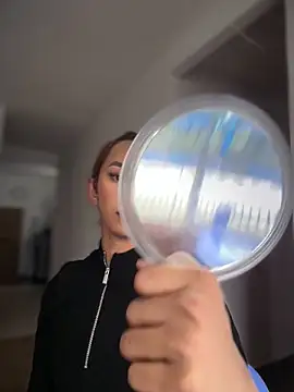 Snapshot of Nikol_Rang__ chatting on February 6, 2026, 8:45 pm Nikol Rang online show from February 6, 2026, 8:45 pm