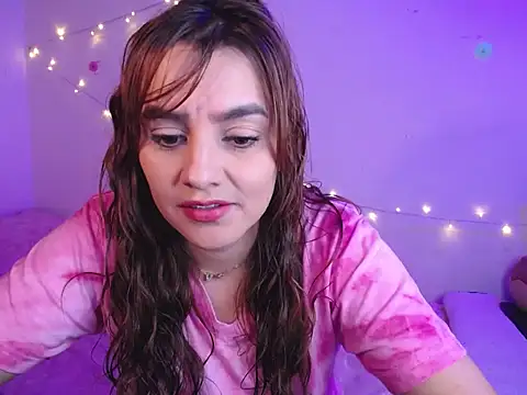 Lu perez online show from November 4, 2025, 8:41 pm