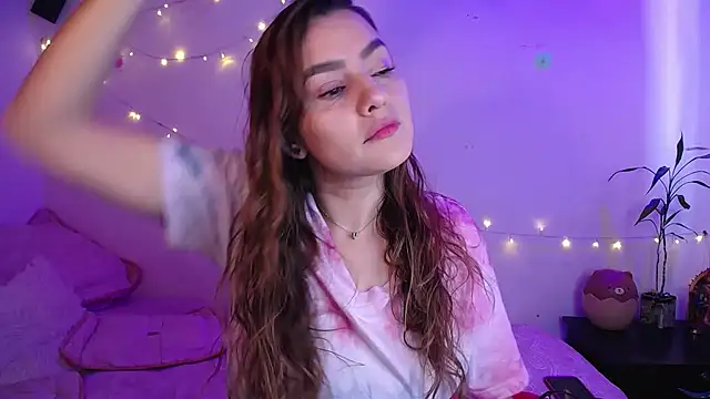 Lu perez online show from November 7, 2025, 6:08 pm