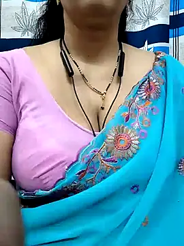 bhuvana555 online show from December 18, 2024, 4:20 am