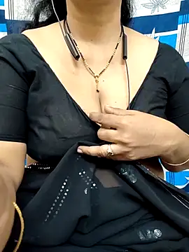 bhuvana555 online show from February 20, 2025, 4:28 am