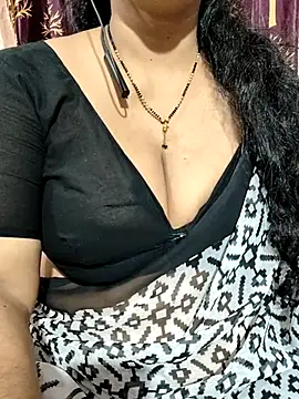 bhuvana555 online show from March 21, 2025, 6:18 pm