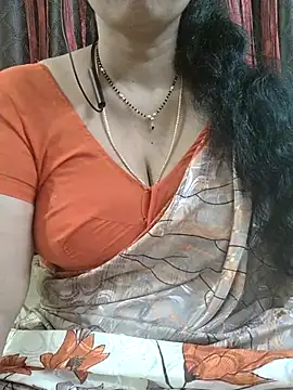 bhuvana555 online show from November 14, 2025, 4:49 pm