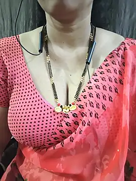 Snapshot of bhuvana555 chatting on June 24, 2026, 5:34 pm bhuvana555 online show from June 24, 2026, 5:34 pm