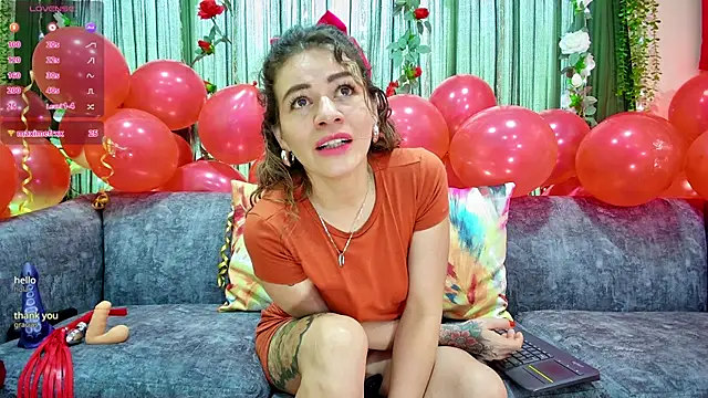 oriana thomson2 online show from March 18, 2025, 9:10 pm