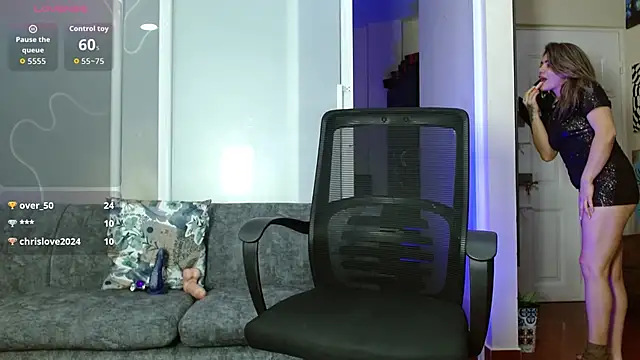 oriana thomson2 online show from September 22, 2025, 4:14 am