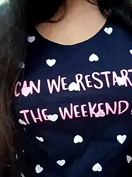 Rina777o online show from March 15, 2025, 8:58 am