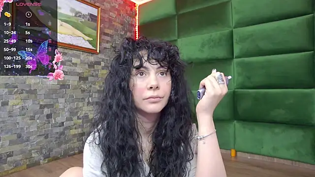 SelenSummer online show from February 5, 2026, 7:51 pm