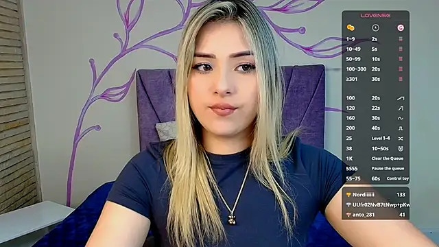 DahliaMoore online show from January 14, 2025, 10:34 pm