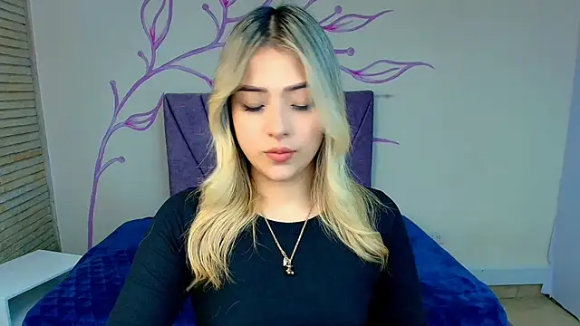 DahliaMoore online show from January 23, 2025, 7:51 pm