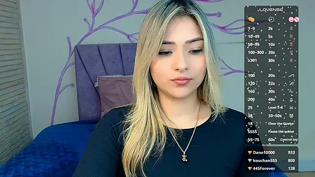 DahliaMoore online show from January 24, 2025, 2:07 am