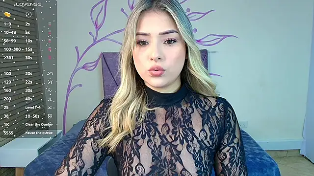 DahliaMoore online show from February 22, 2025, 11:24 pm