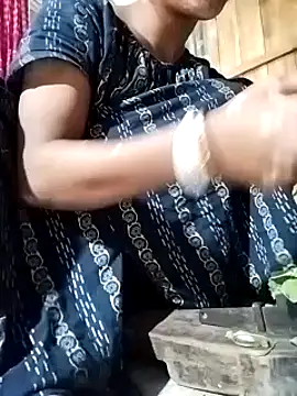 Snapshot of Satheroy chatting on January 7, 2025, 6:48 am Satheroy online show from January 7, 2025, 6:48 am