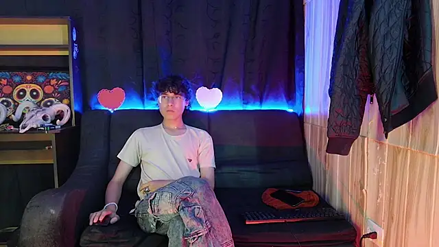 Jeam hot online show from February 15, 2025, 9:26 pm