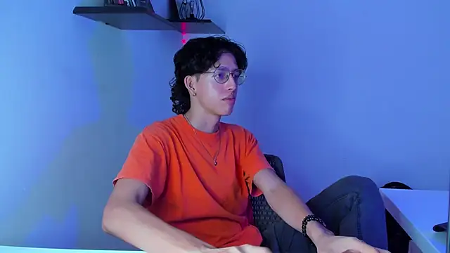 manu vera online show from January 25, 2025, 7:39 pm