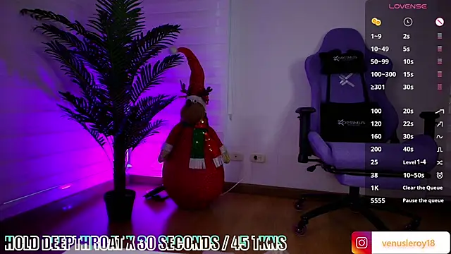 venusleroy  online show from December 6, 2024, 9:57 pm