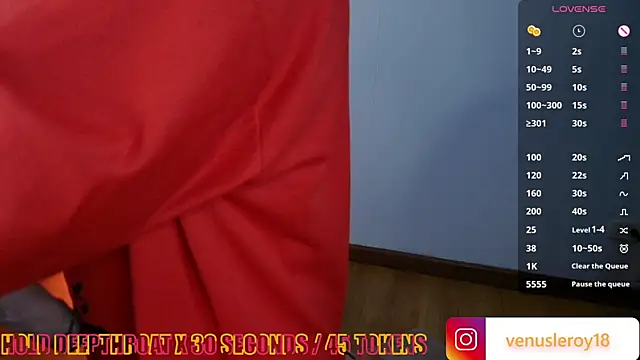 venusleroy  online show from December 25, 2024, 1:53 am