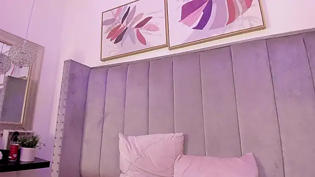 Haru Bonny online show from December 2, 2024, 6:30 am