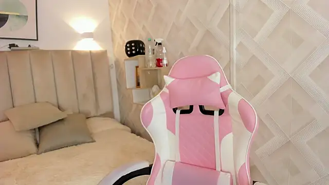 Haru Bonny online show from February 17, 2026, 7:53 pm