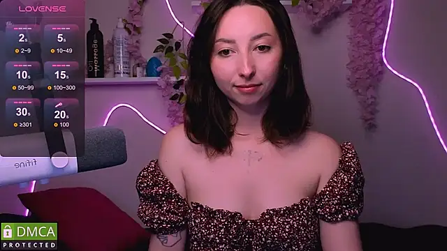 Snapshot of wow_susan chatting on June 7, 2026, 8:45 pm wow susan online show from June 7, 2026, 8:45 pm