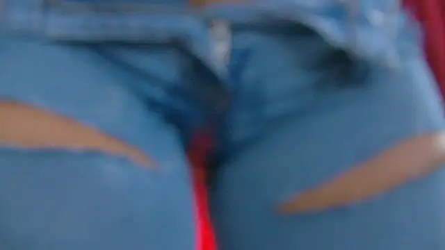 Snapshot of Foxxxy_MILF chatting on October 1, 2025, 3:56 am Foxxxy MILF online show from October 1, 2025, 3:56 am