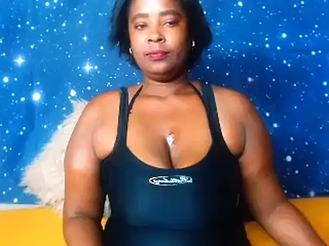 2Sweetysmile online show from February 12, 2025, 7:02 pm