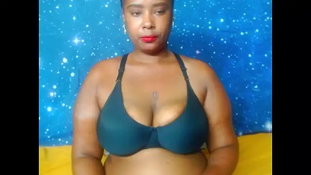 2Sweetysmile online show from March 7, 2025, 8:11 pm