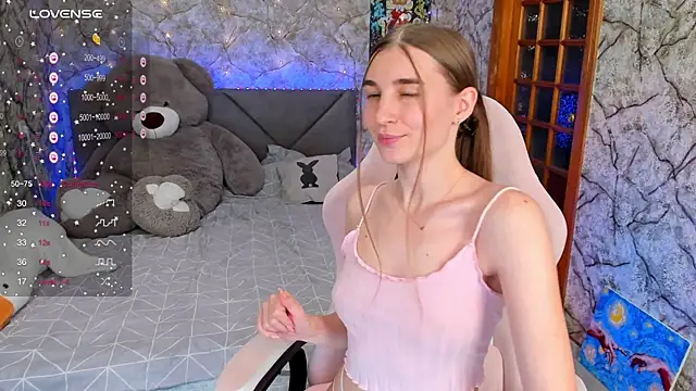  flowersweeet  online show from October 12, 2025, 6:07 pm