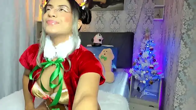 Alaia Love77 online show from December 14, 2025, 11:09 pm