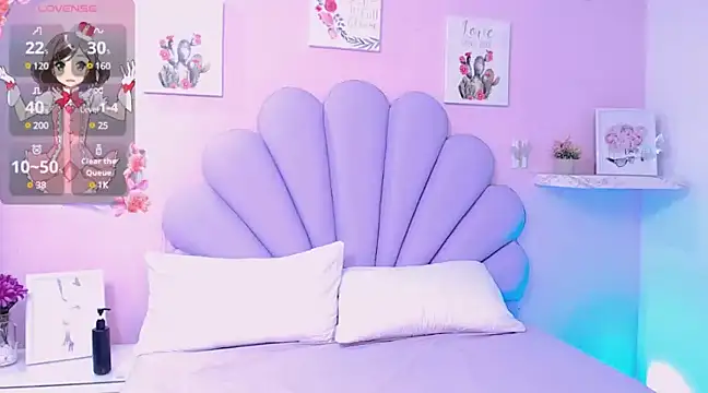 HannaPretthy online show from February 7, 2025, 6:45 pm