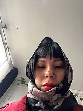 EemaHaruki online show from November 19, 2025, 4:51 pm