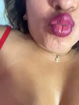 Snapshot of perlita05 chatting on September 19, 2025, 9:00 am perlita05 online show from September 19, 2025, 9:00 am