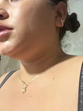 Snapshot of perlita05 chatting on October 4, 2025, 8:18 pm perlita05 online show from October 4, 2025, 8:18 pm