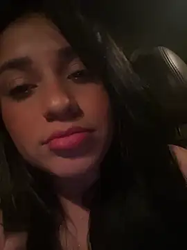 perlita05 online show from February 28, 2026, 1:50 am